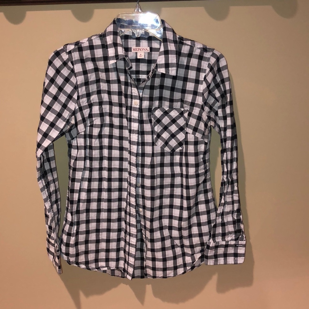 Women’s button down
